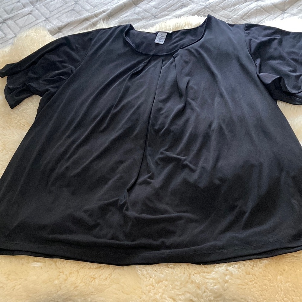 Catherines Black top size 2x